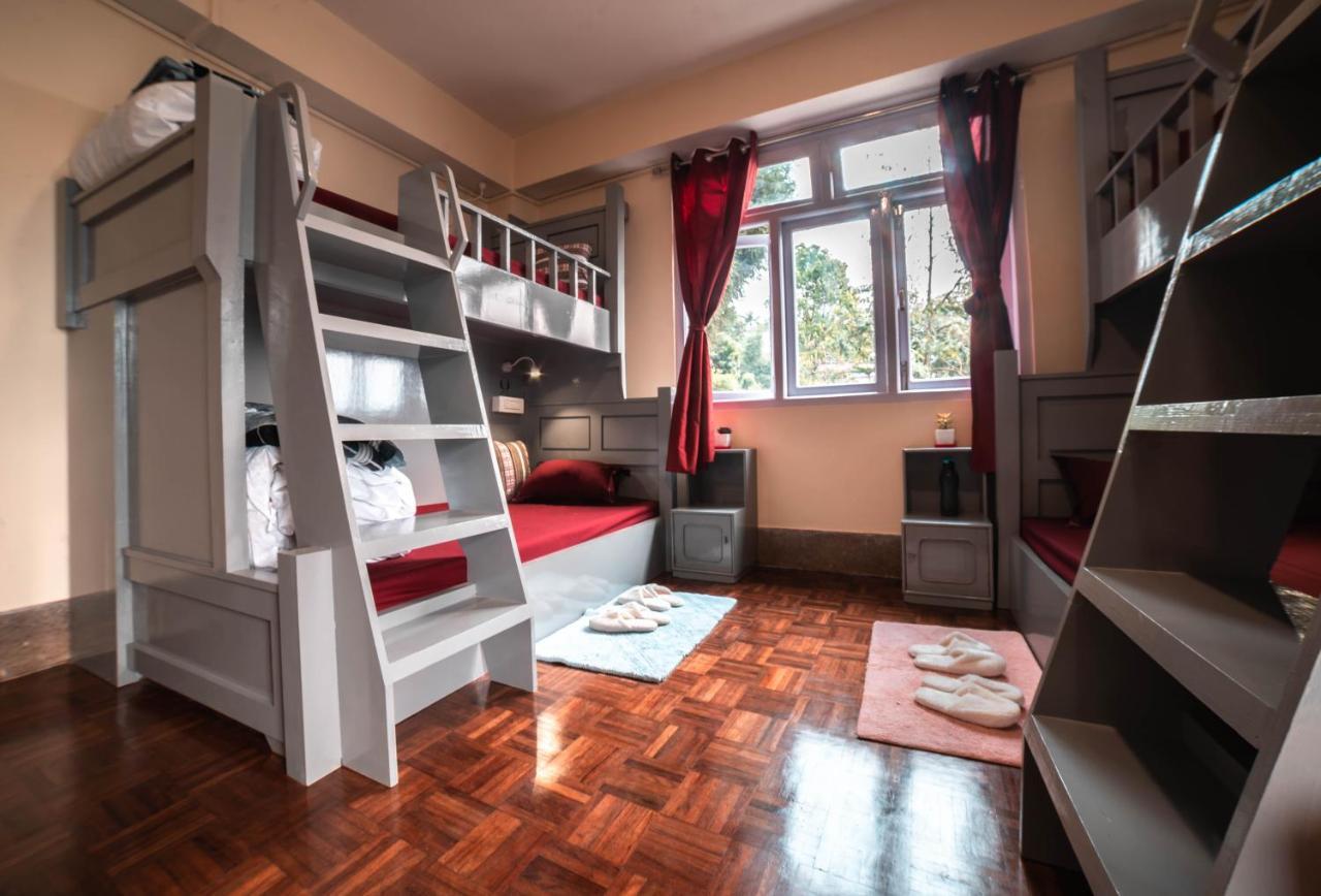 Tag Along 2 0 Hostel Гангток Экстерьер фото