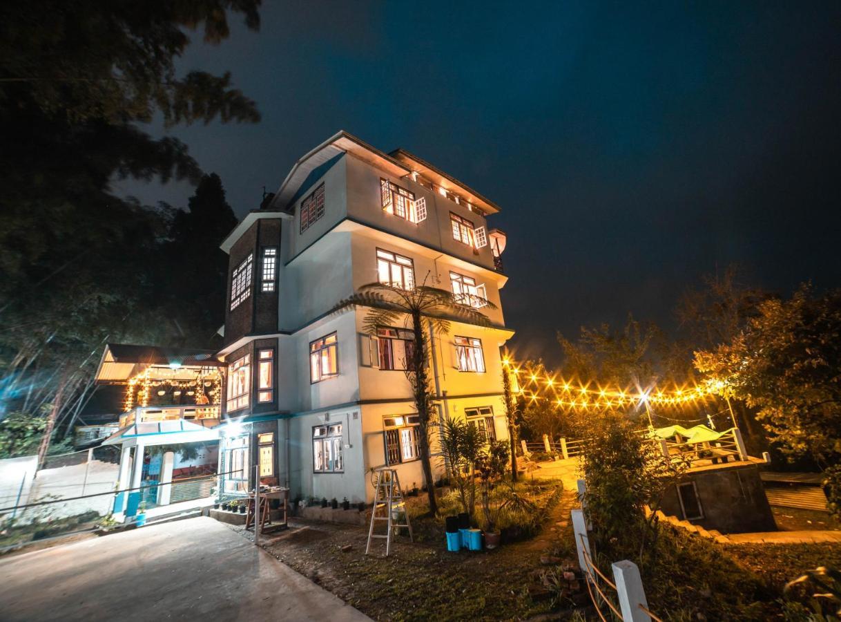 Tag Along 2 0 Hostel Гангток Экстерьер фото