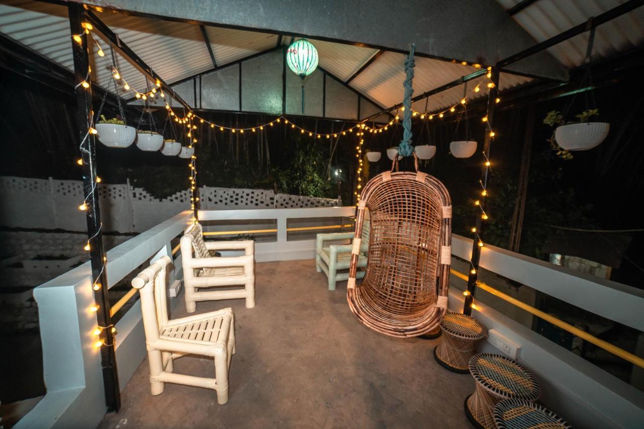Tag Along 2 0 Hostel Гангток Экстерьер фото